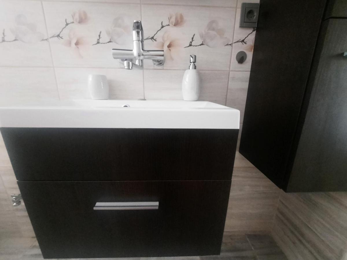 Apartman Sandra Valtice Ngoại thất bức ảnh
